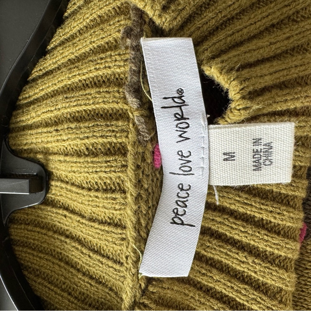 Two-Tone Green Mock Turtleneck Sweater with Pink Stitching - Picture 3 of 4